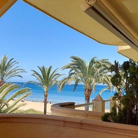 Estupendo Apartamento En Primera Linea De Playa Y Con Vistas Al Mar Dénia Esterno foto