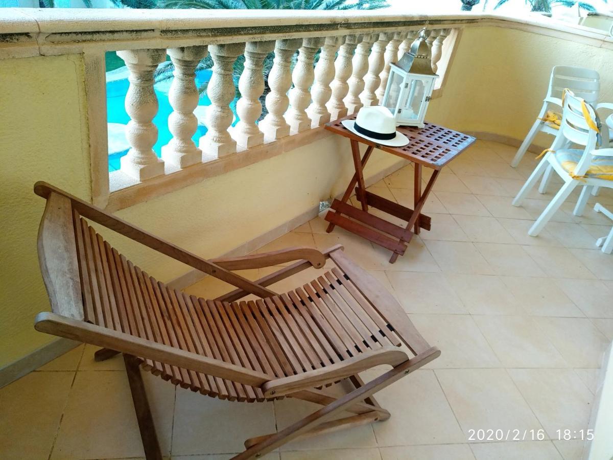 Estupendo Apartamento En Primera Linea De Playa Y Con Vistas Al Mar Dénia Esterno foto